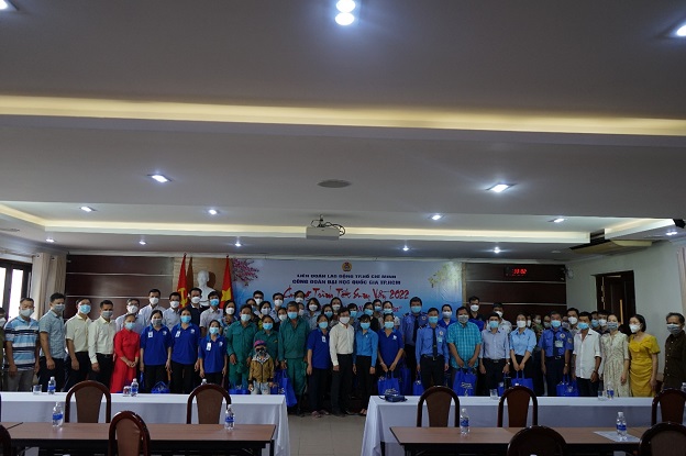 Công đoàn ĐHQG-HCM tổ chức chương trình “Tết sum vầy” 2022