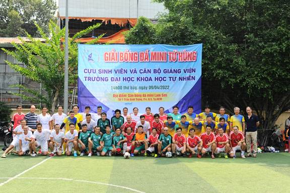 Các trận đấu diễn ra với không khí vui tươi, thể hiện tinh thần fair play