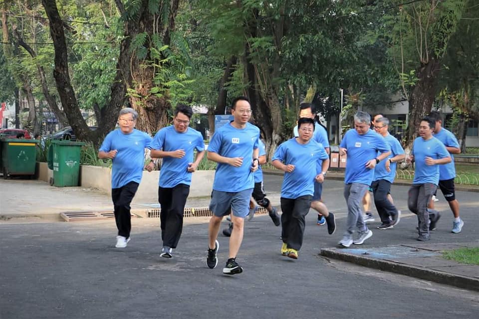 Vòng chạy khai mạc, BGH, lãnh đạo đơn vị