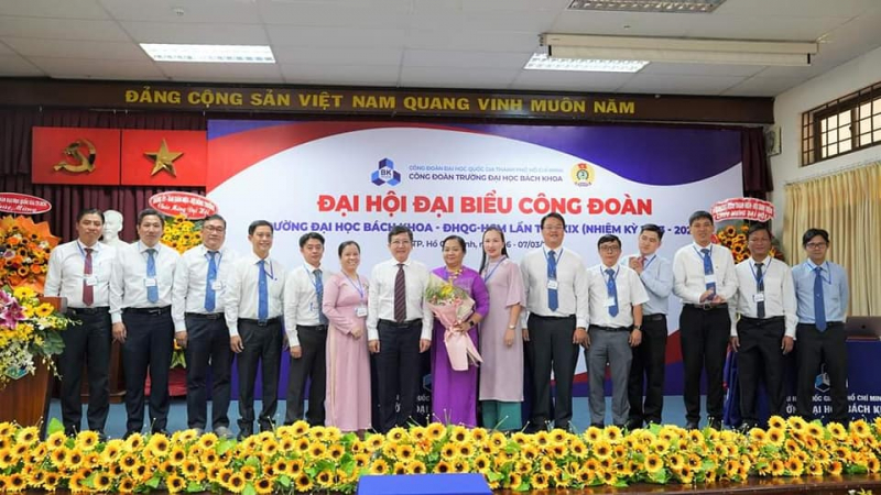 Ra mắt Ban chấp hành Công đoàn Trường khóa 19, nhiệm kỳ 2023-2028