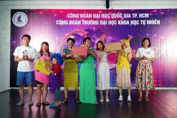 Hình 4: Hình ảnh VC-NLĐ trong Gala dinner.