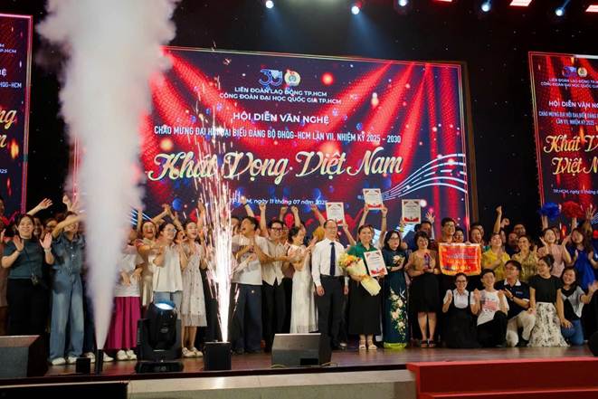 Trường ĐH Khoa học Tự nhiên đạt giải Nhất chương trình